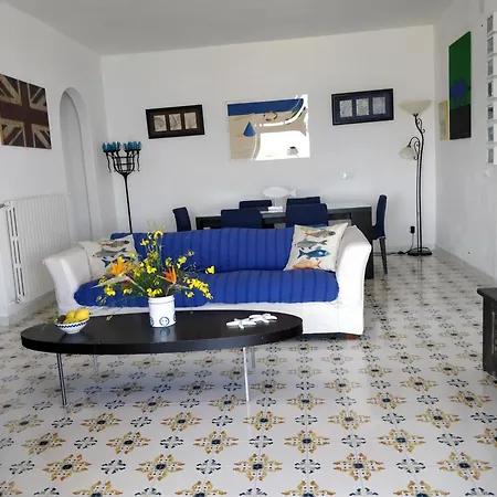 Andrea Apartman *