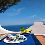 Andrea Apartment *